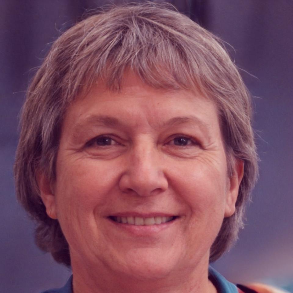 Expertin für PostgreSQL-Optimierung